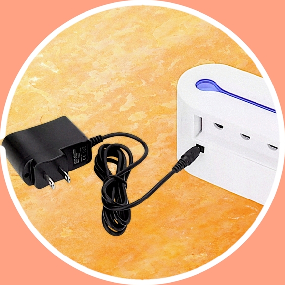 NIB UV Light Sterilizer, Toothbrush Holder & Cleaner, Auto Toothpaste Dispenser - Picture 9 of 14